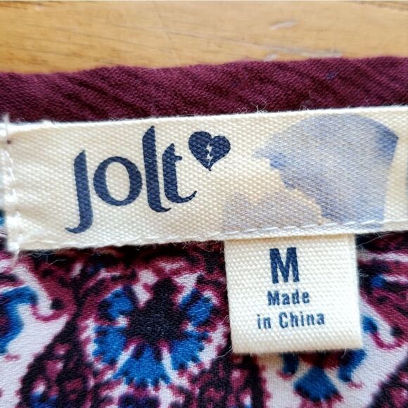 🔺️NWT Jolt Maroon Peasant Top w/Long Bell Sleeves Medium - Picture 9 of 11